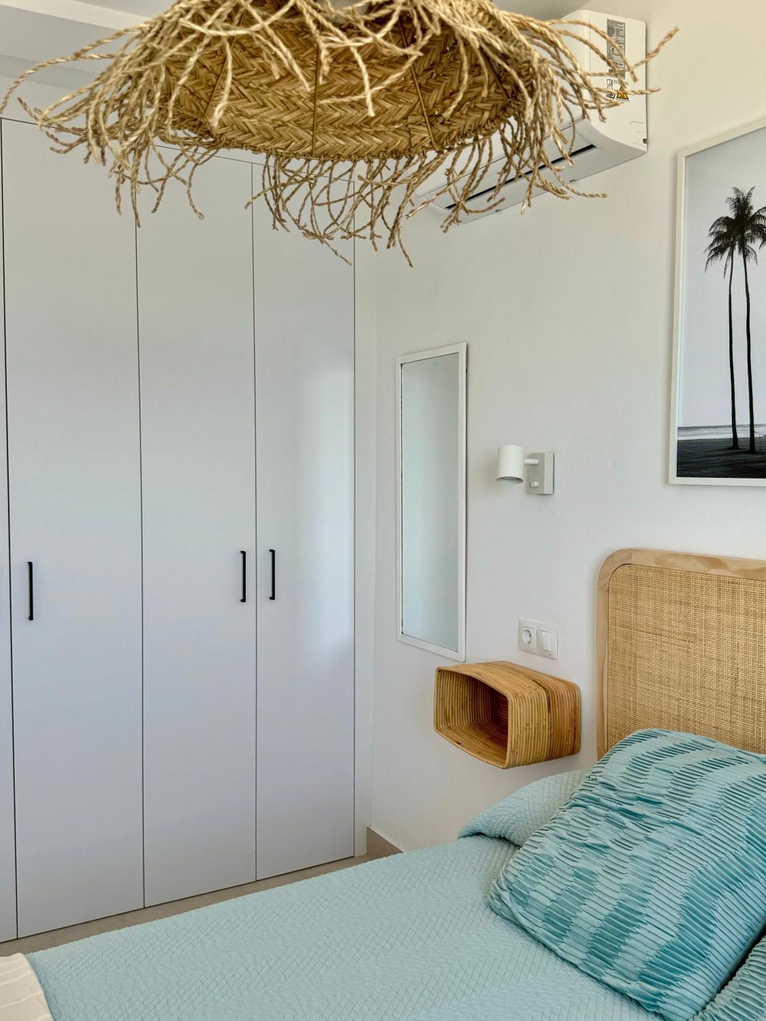 Sunnypalms - Beachfront Penthouse With Stunning Sea View Estepona Kültér fotó